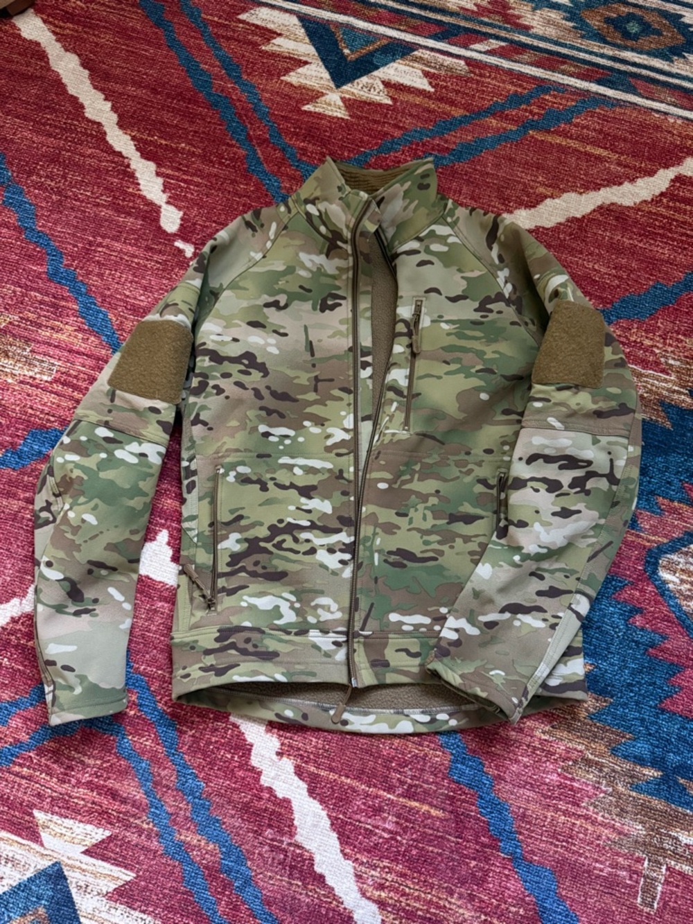 Beyond Clothing A5 Jacket Mens Medium Camo Softshell Tactical Polartec Fleece